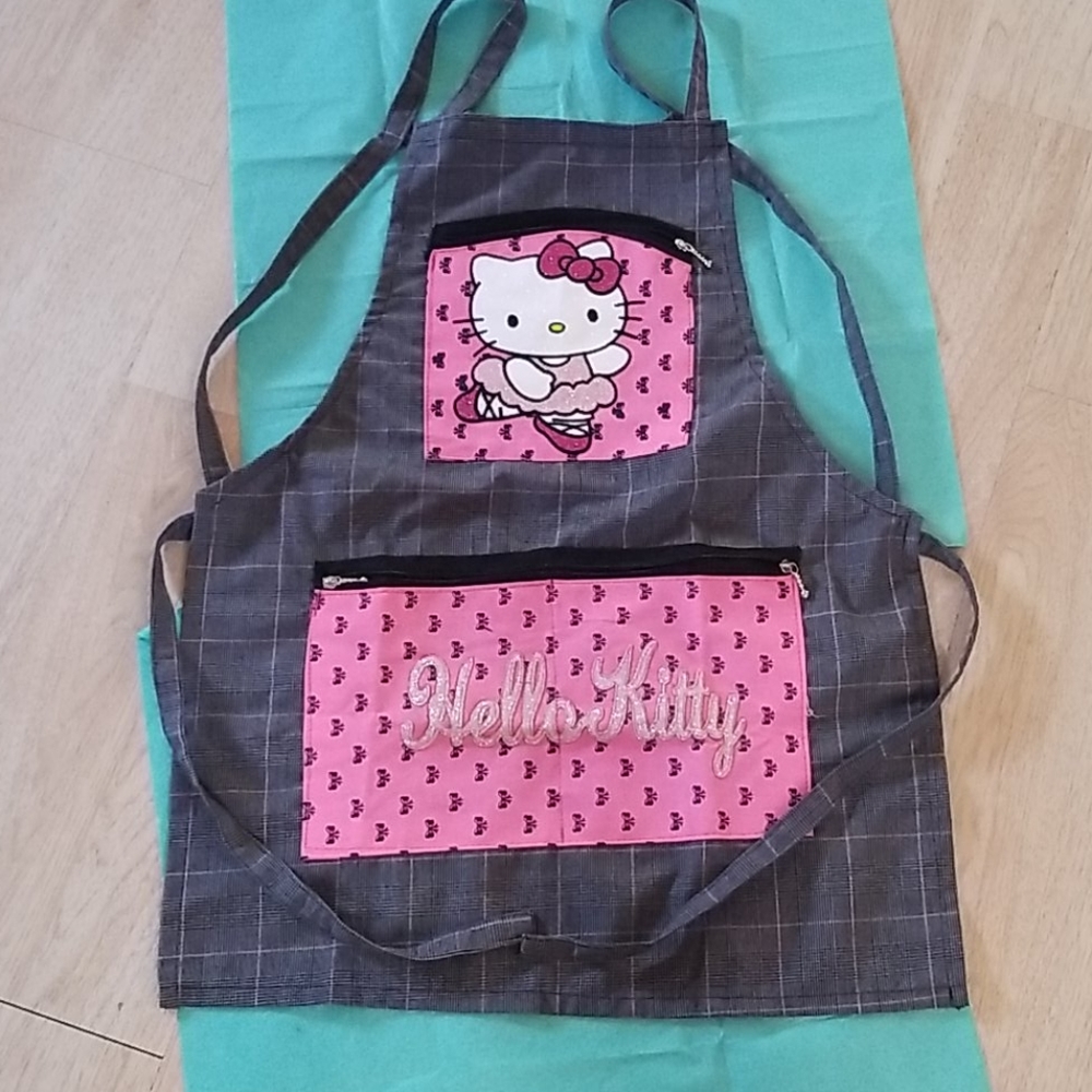 Mandil Hello Kitty, Hello Kitty apron